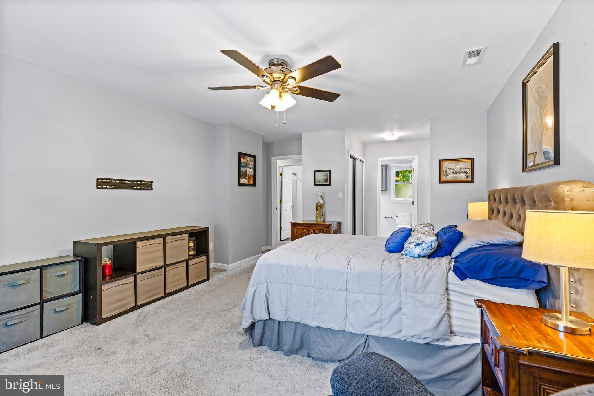 AVALON SHORES - Residential