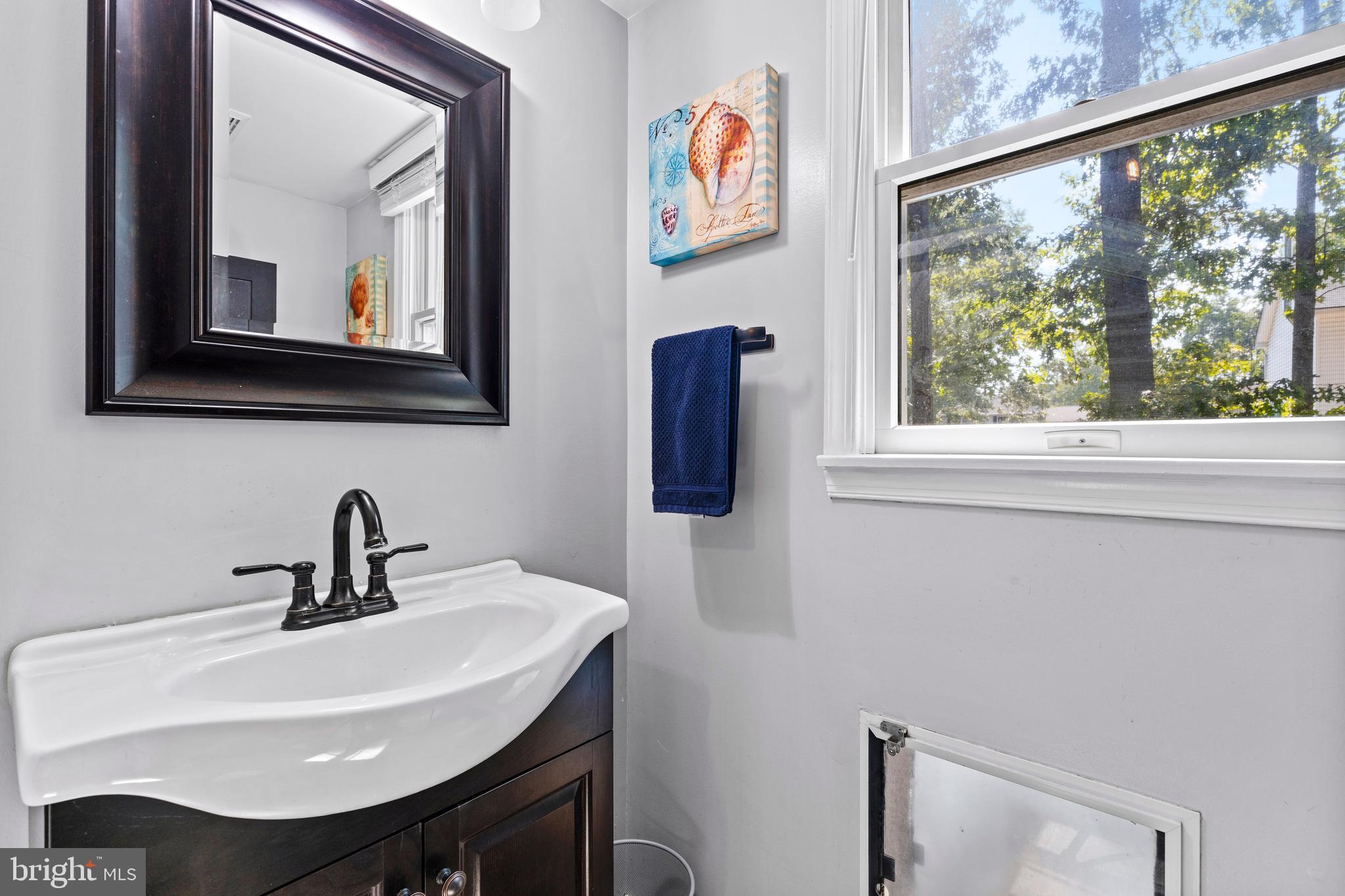 AVALON SHORES - Residential