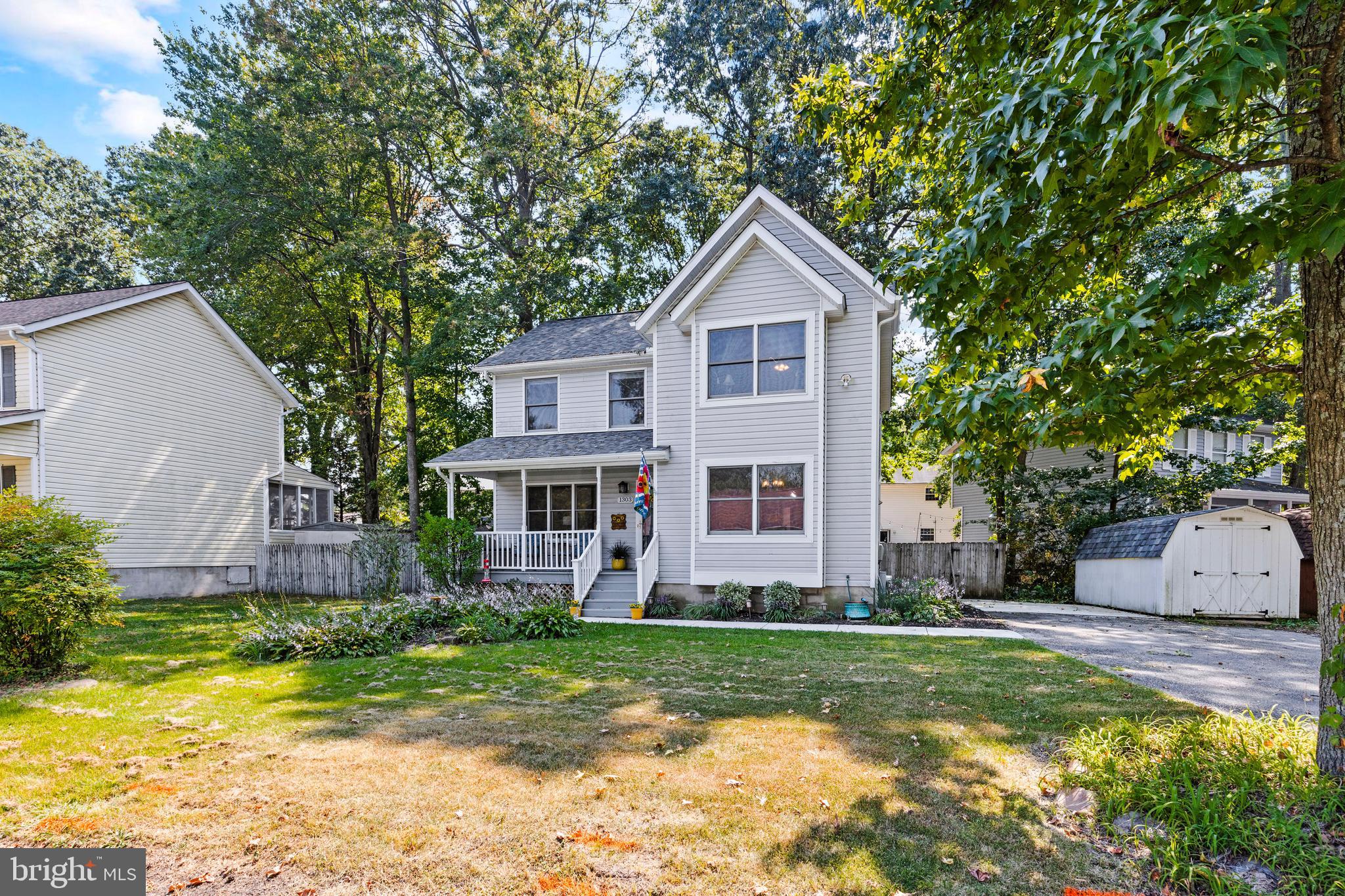 AVALON SHORES - Residential