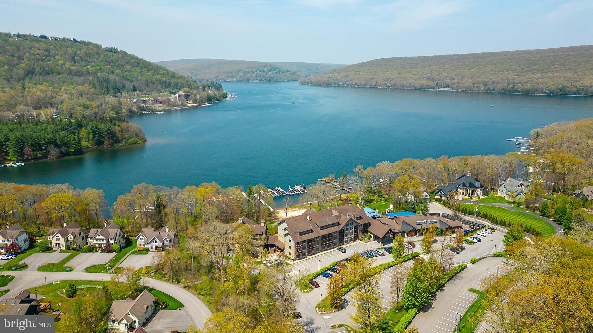 SILVER TREE SUITES - Residential