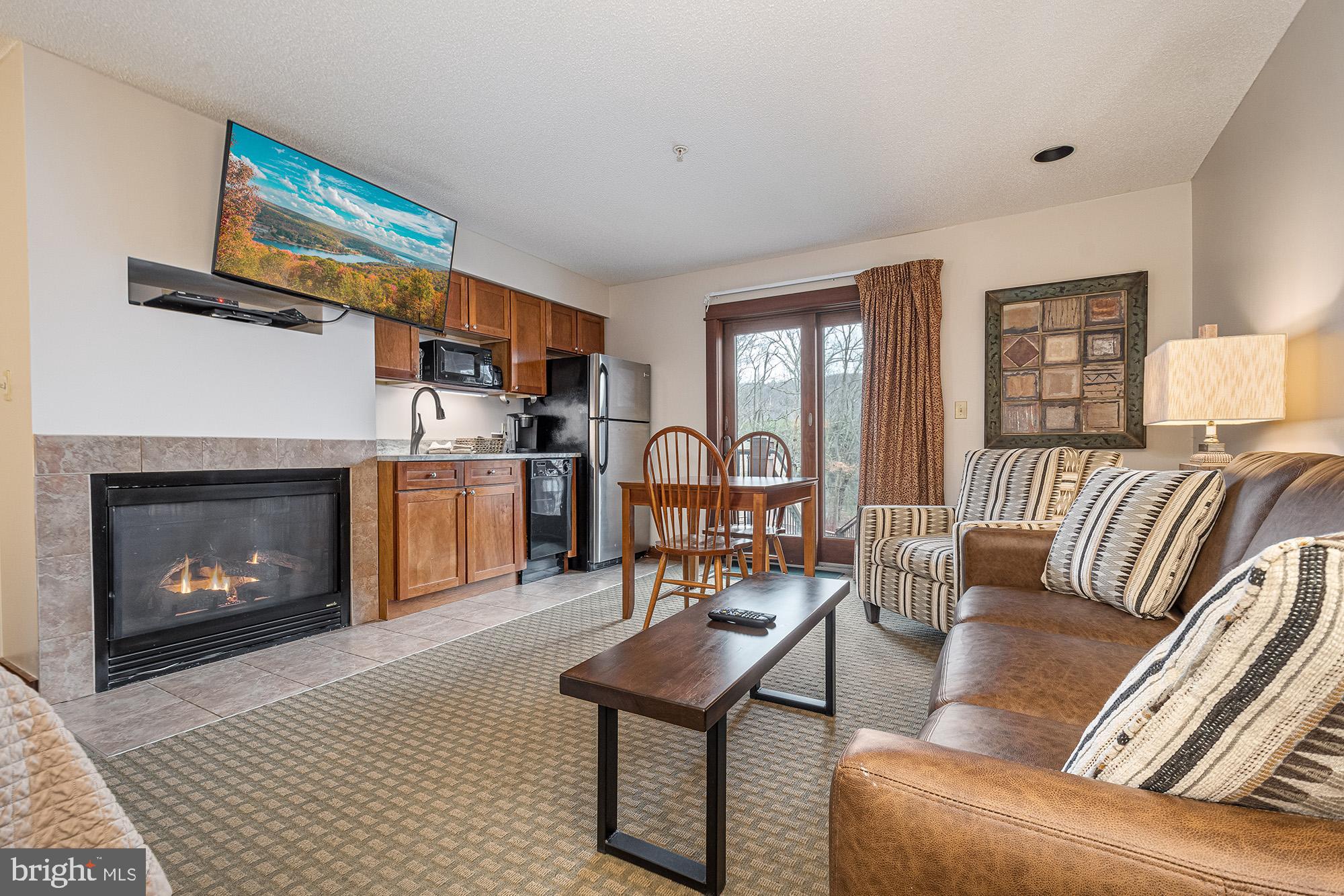 SILVER TREE SUITES - Residential