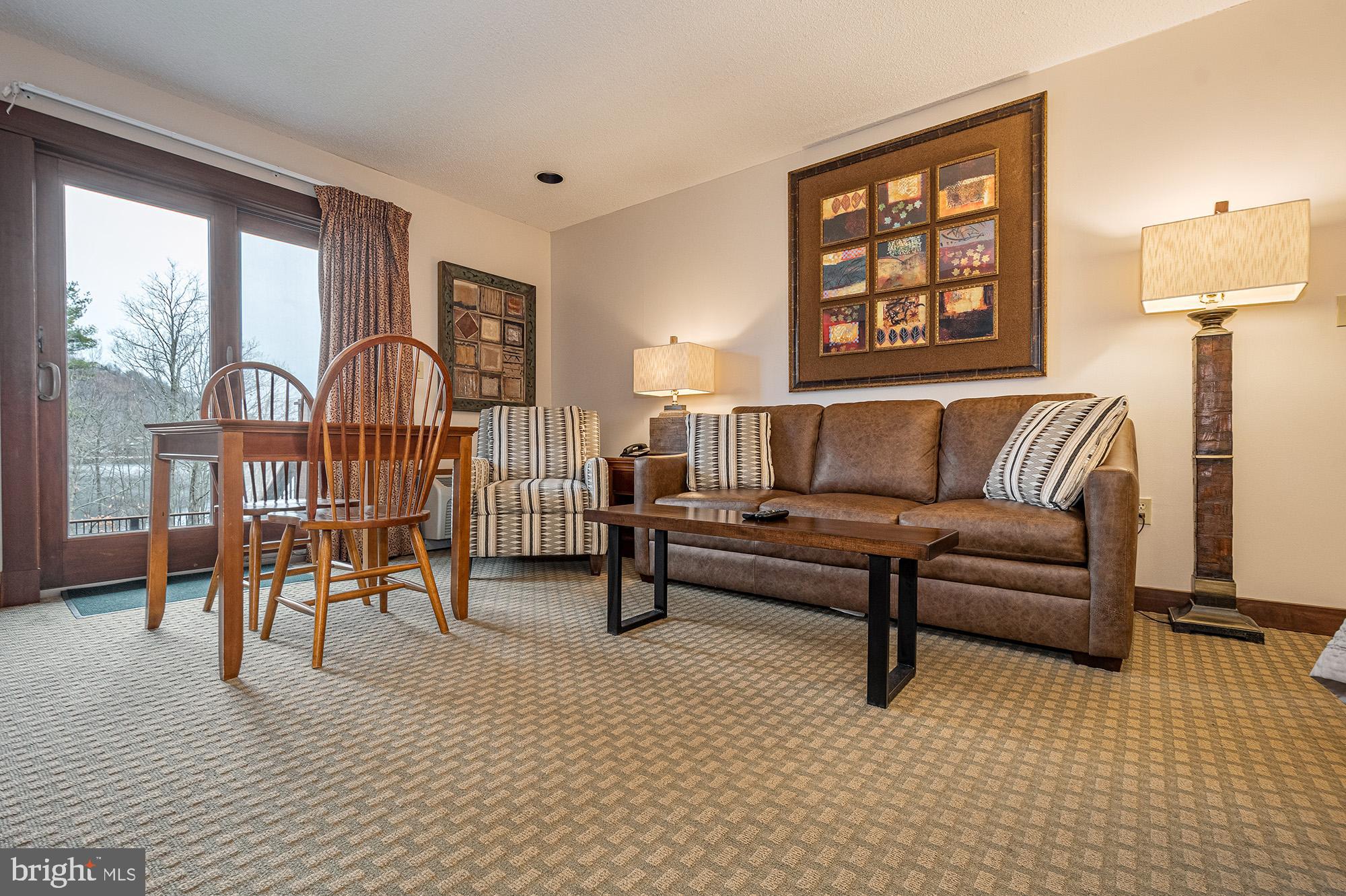 SILVER TREE SUITES - Residential