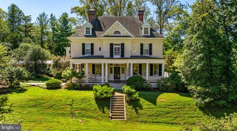 1926 RUXTON ROAD RUXTON MD 21204