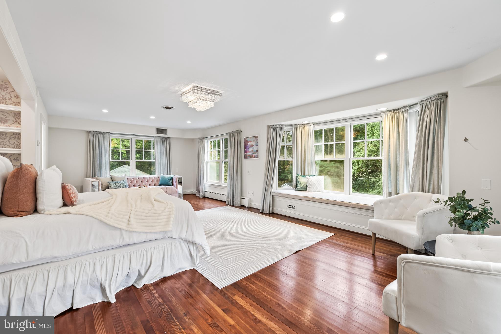 RUXTON - Residential