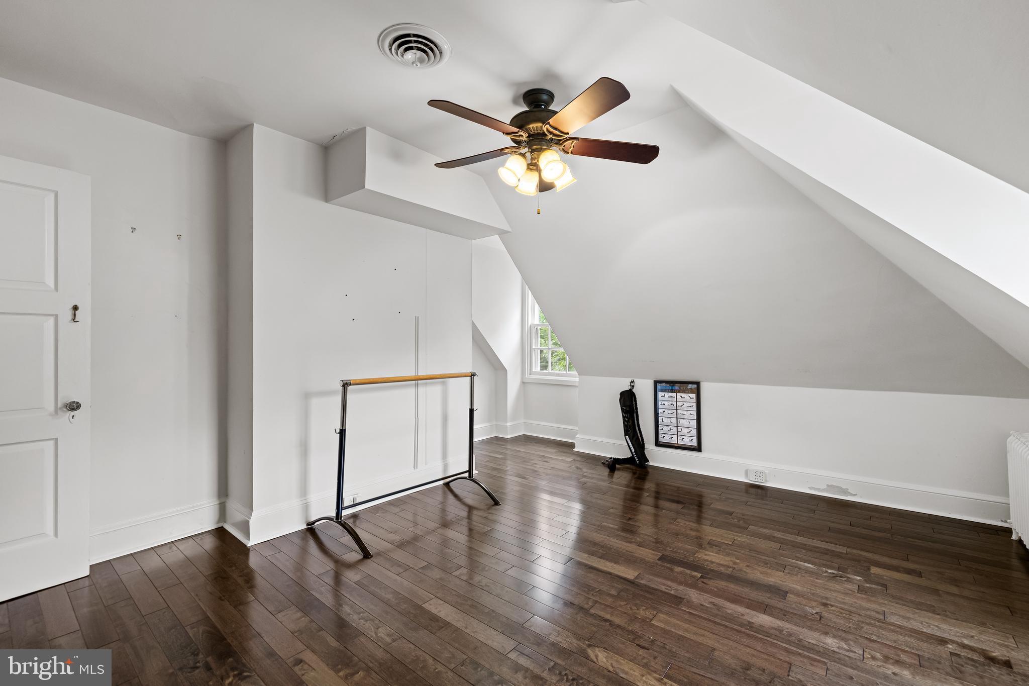 RUXTON - Residential