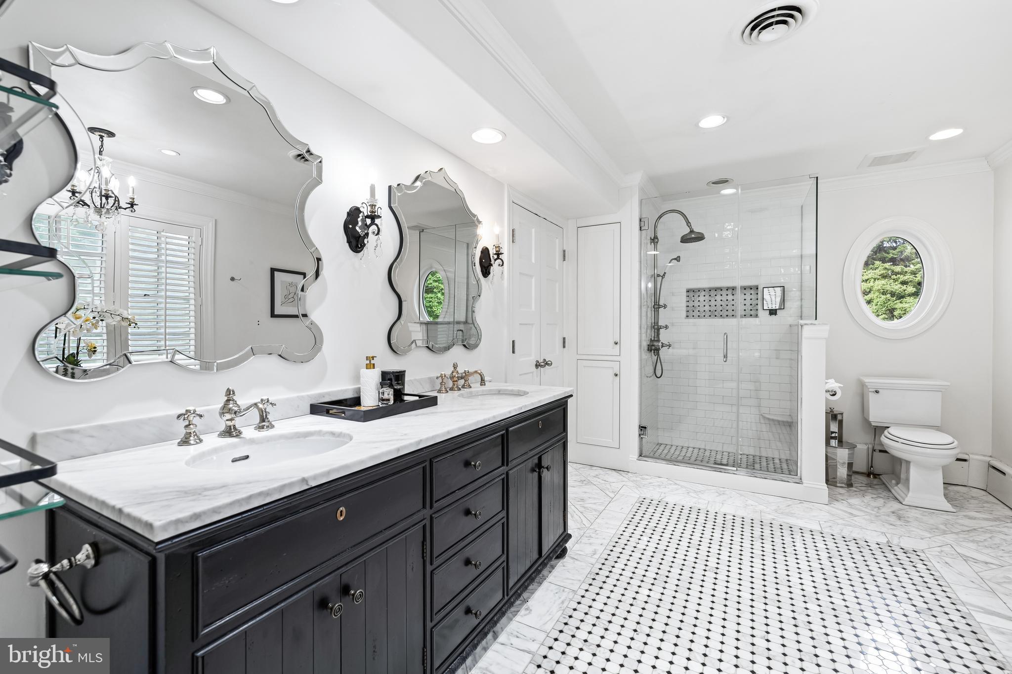 RUXTON - Residential