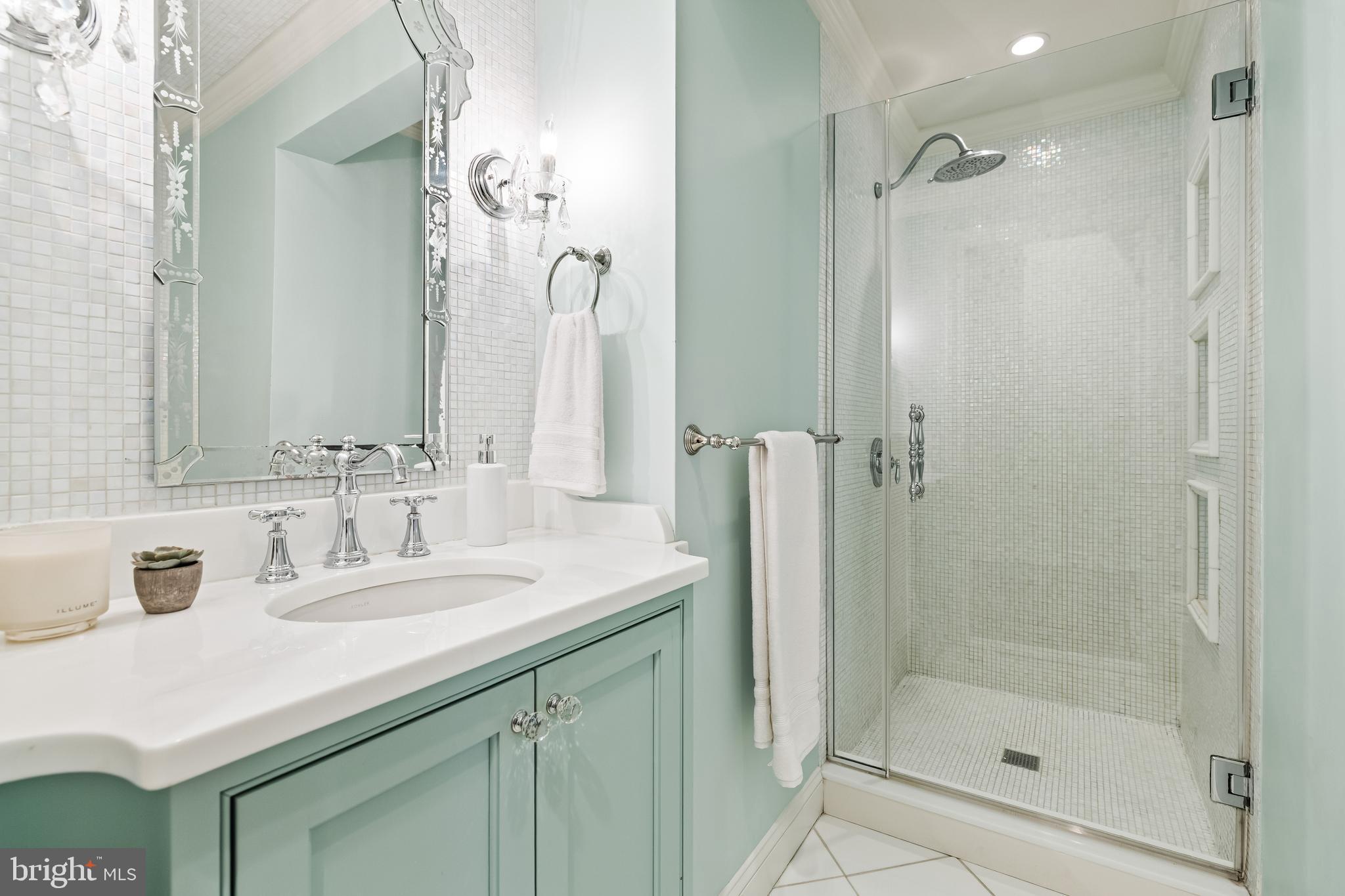 RUXTON - Residential