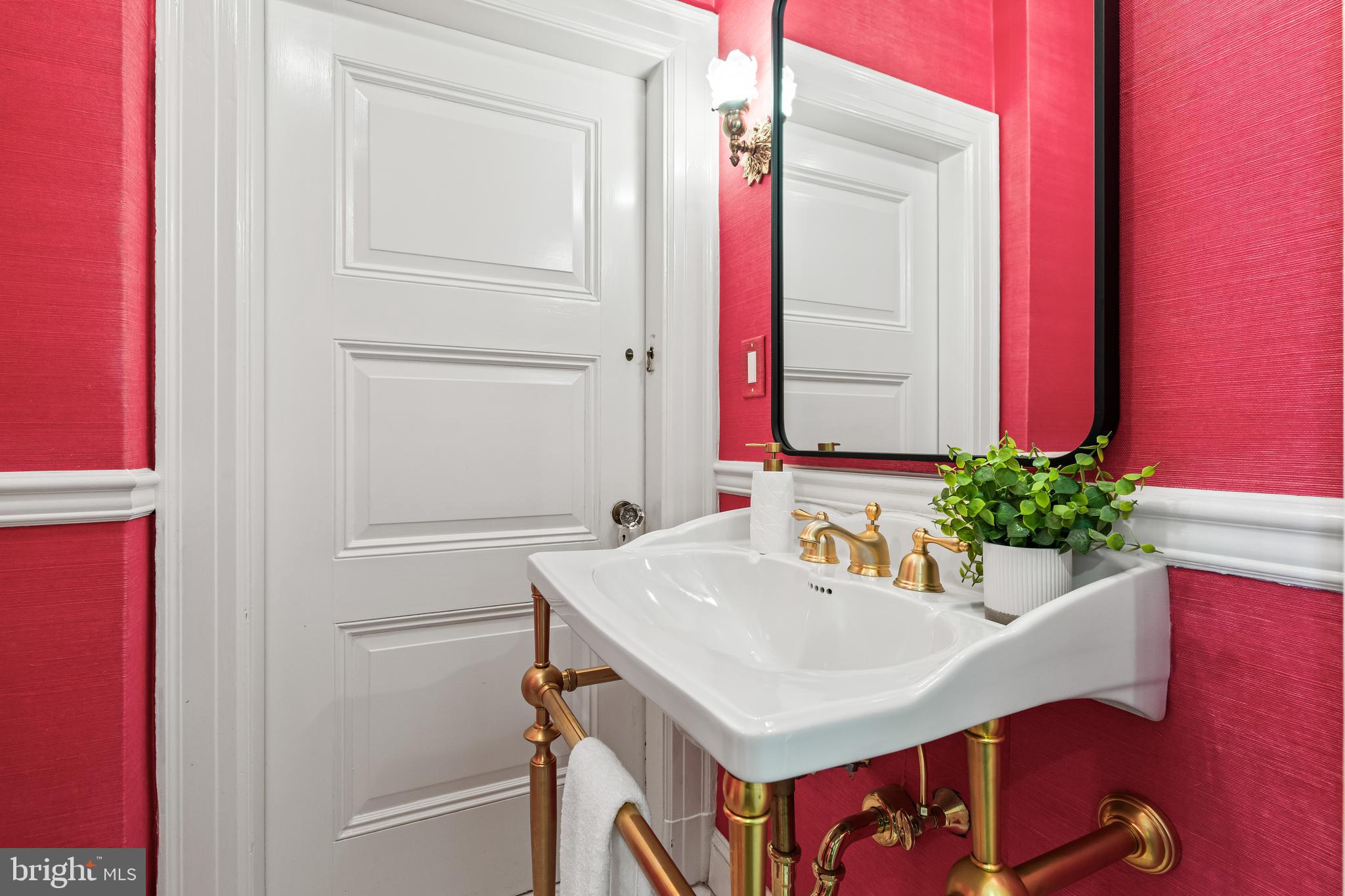 RUXTON - Residential