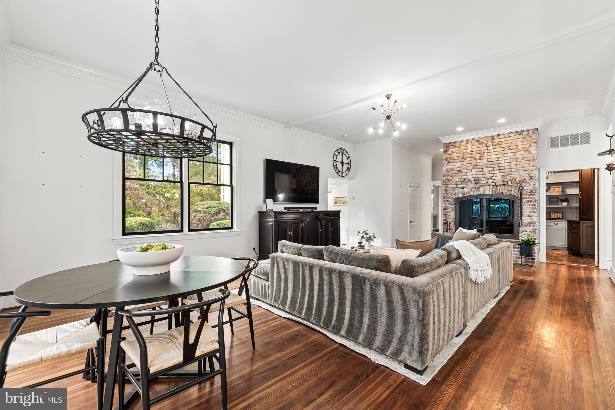 RUXTON - Residential