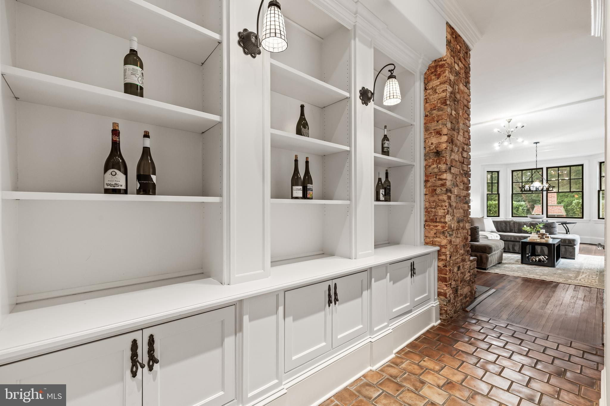 RUXTON - Residential