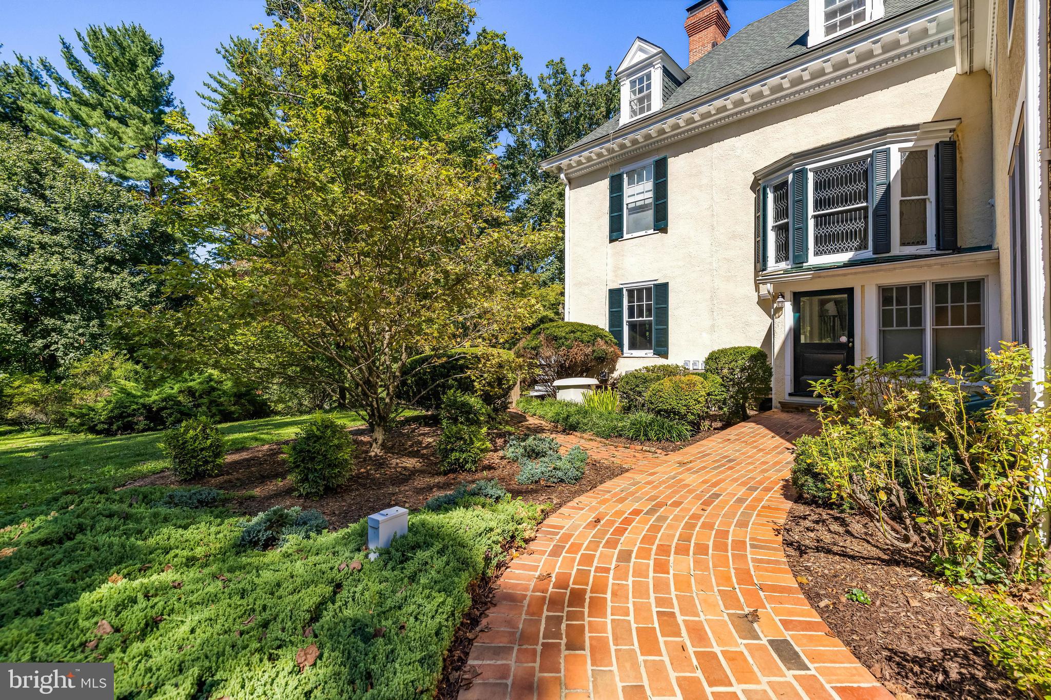 RUXTON - Residential