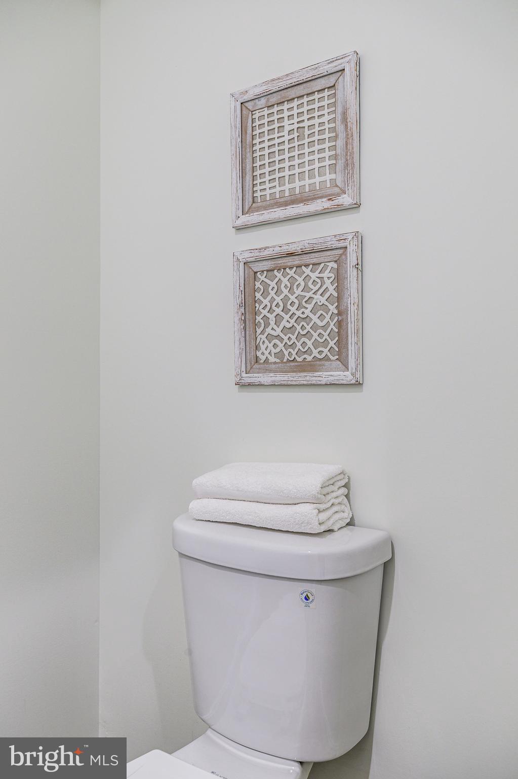 BIDDLE STREET - Residential