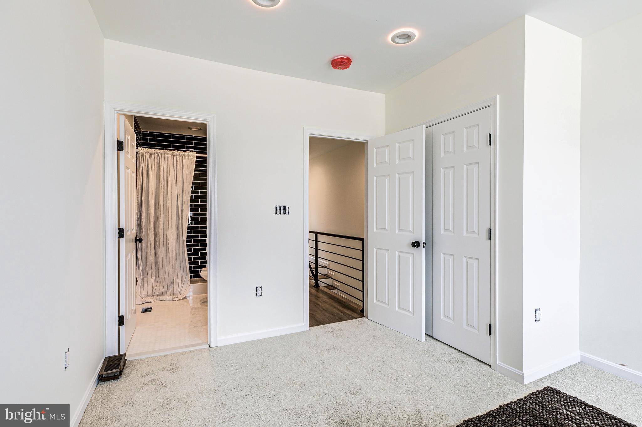 BIDDLE STREET - Residential