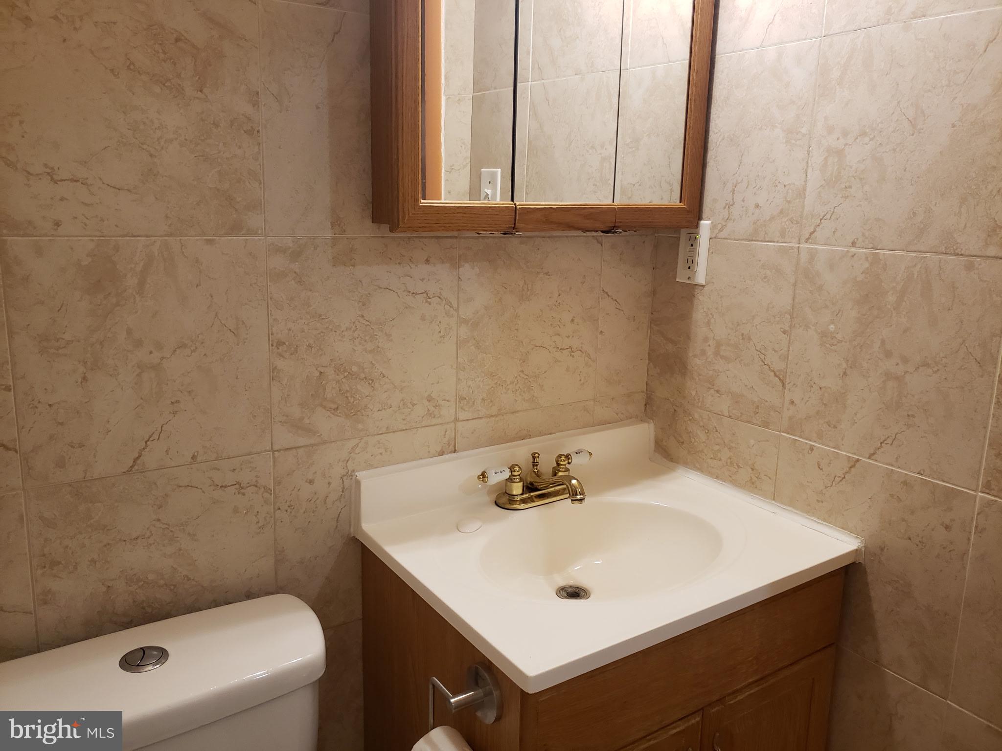 KENSINGTON - Residential