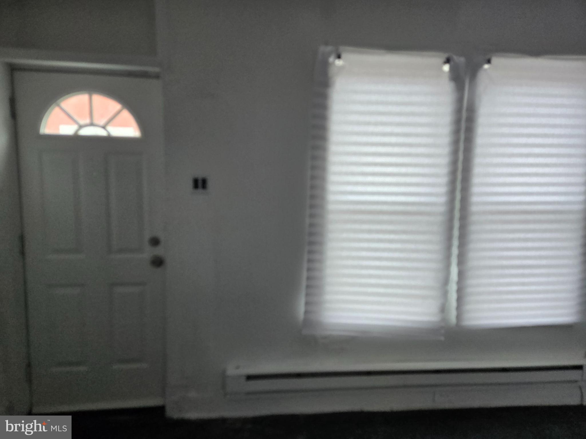 KENSINGTON - Residential