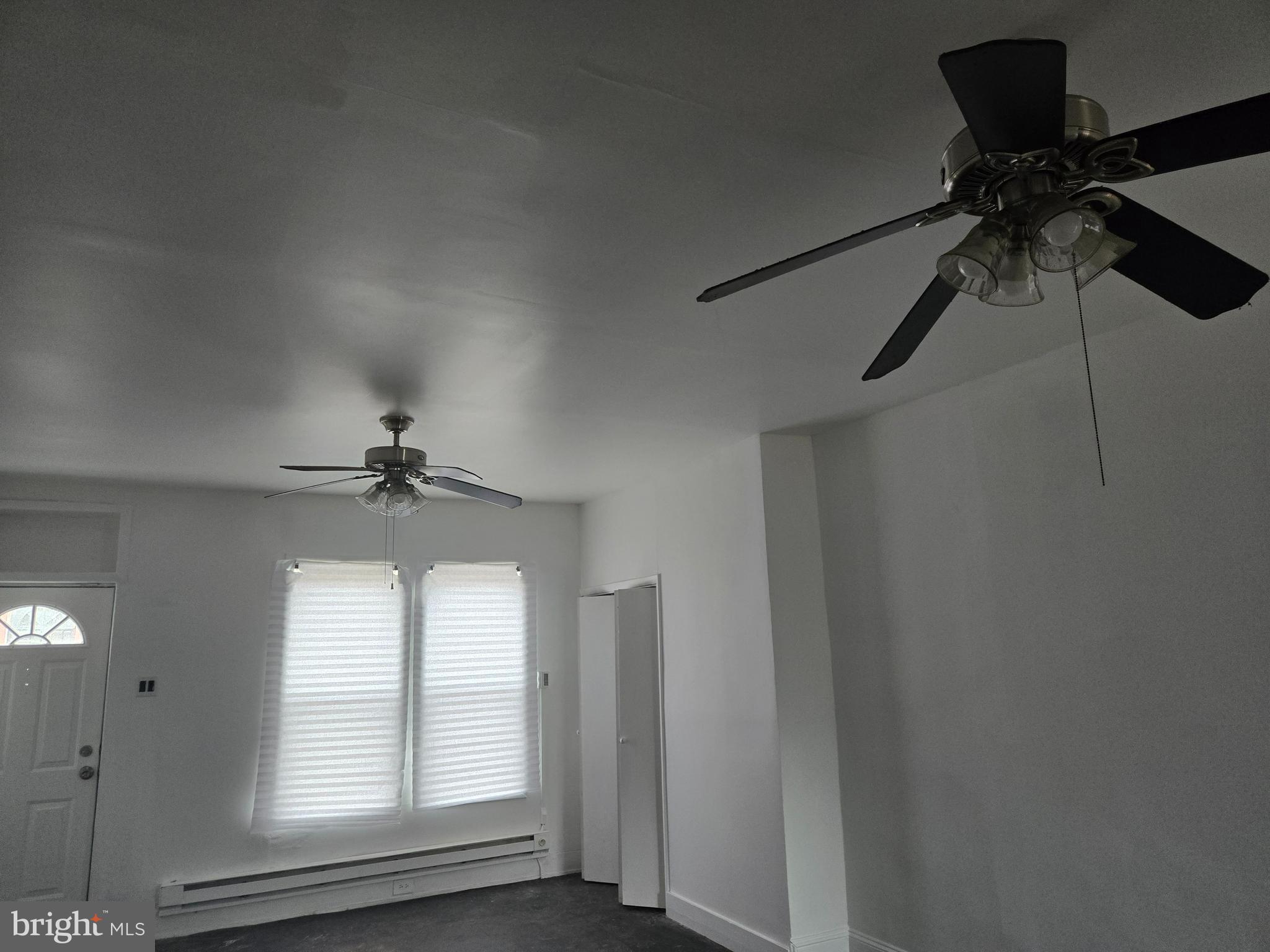 KENSINGTON - Residential