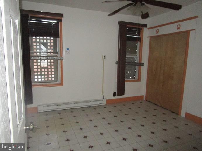 KENSINGTON - Residential