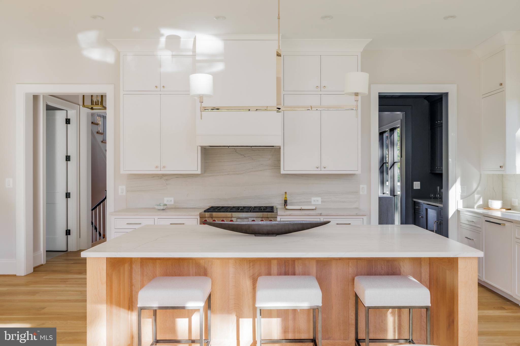 ASHTON HEIGHTS - Residential