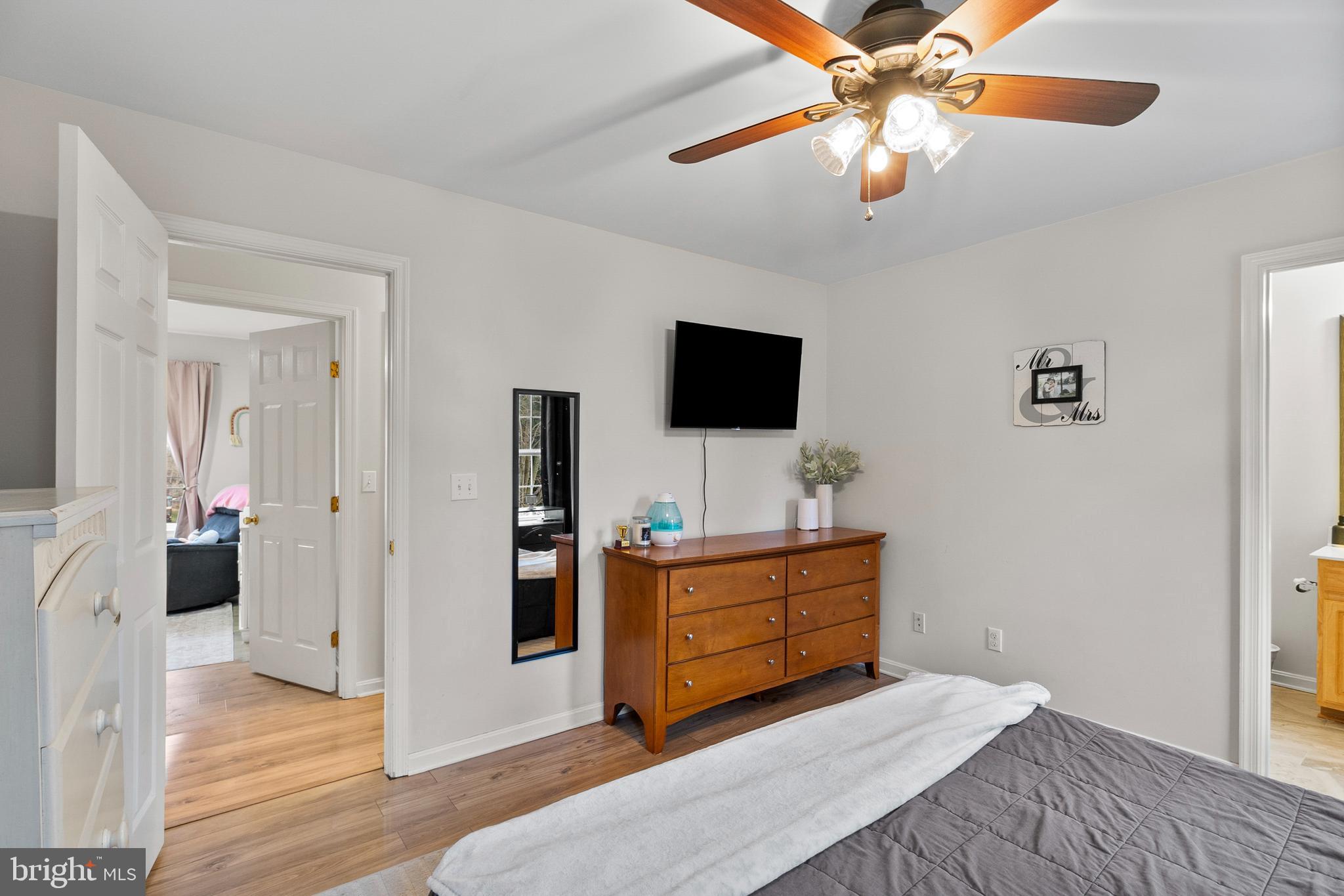 CENTREVILLE - Residential