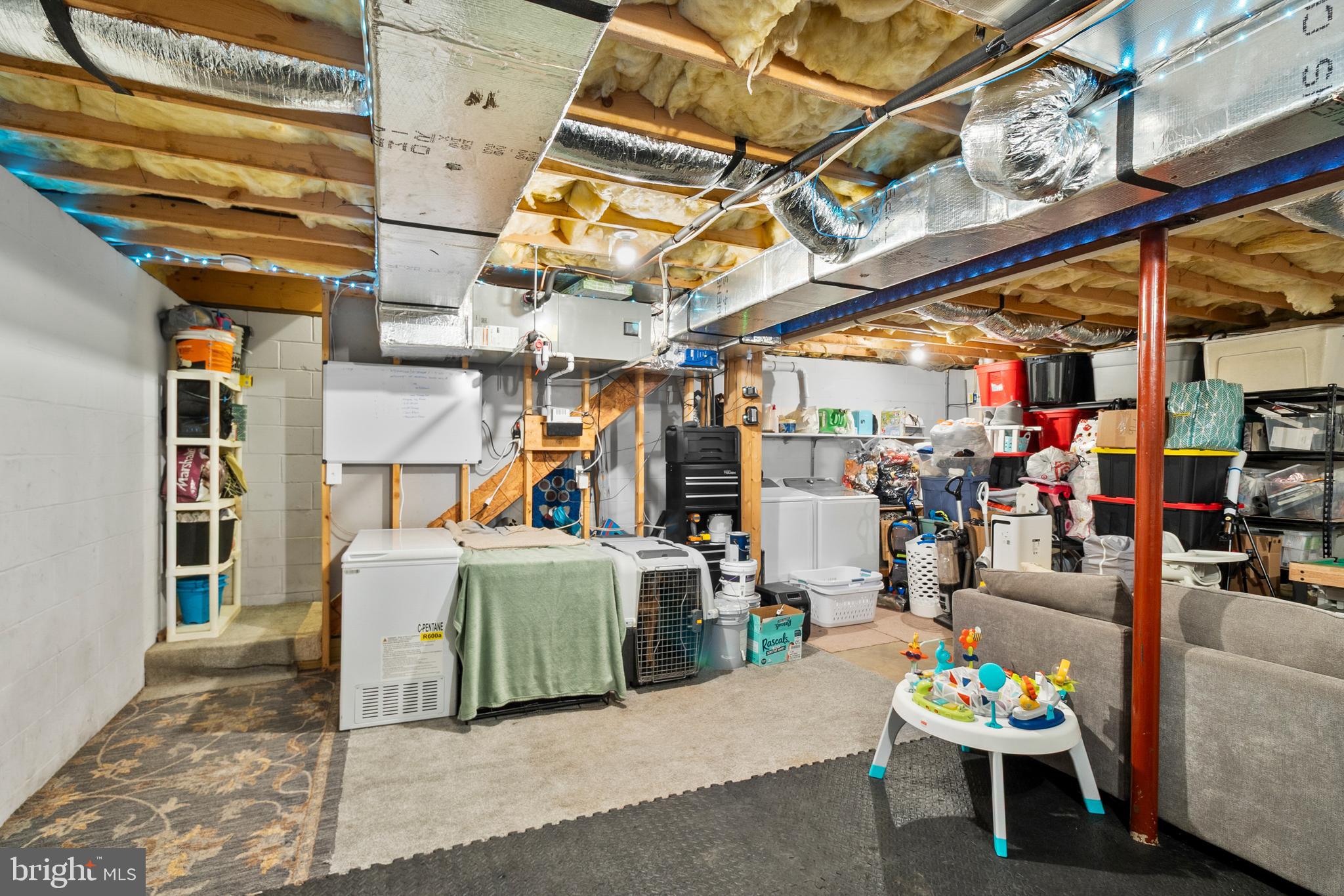 CENTREVILLE - Residential