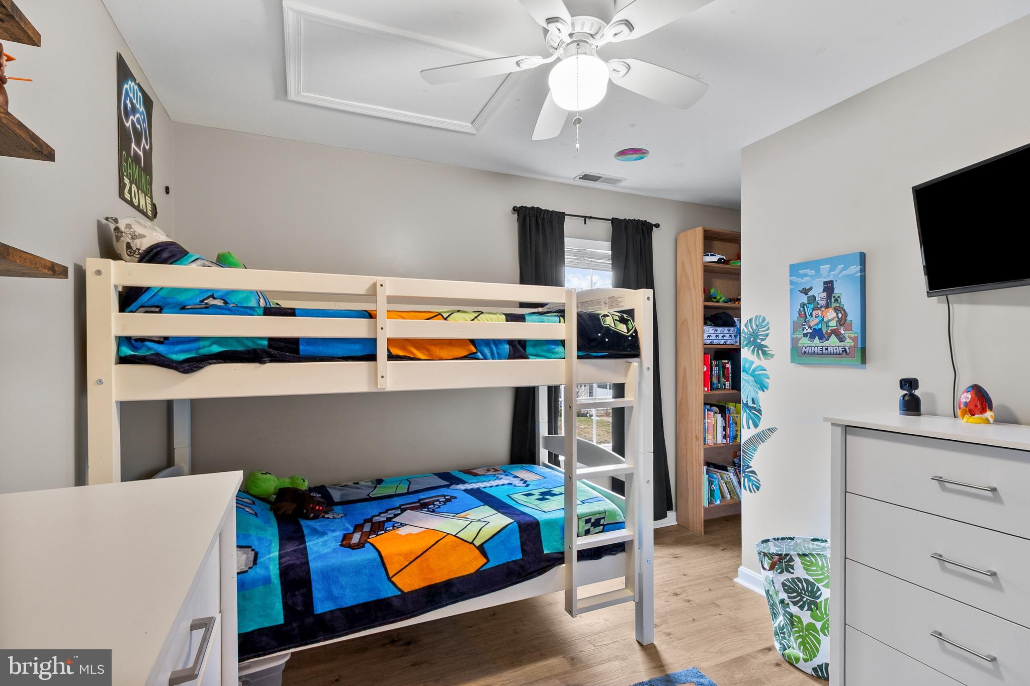 CENTREVILLE - Residential