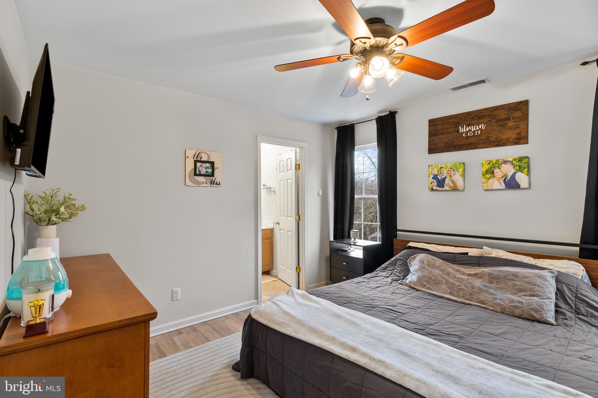 CENTREVILLE - Residential