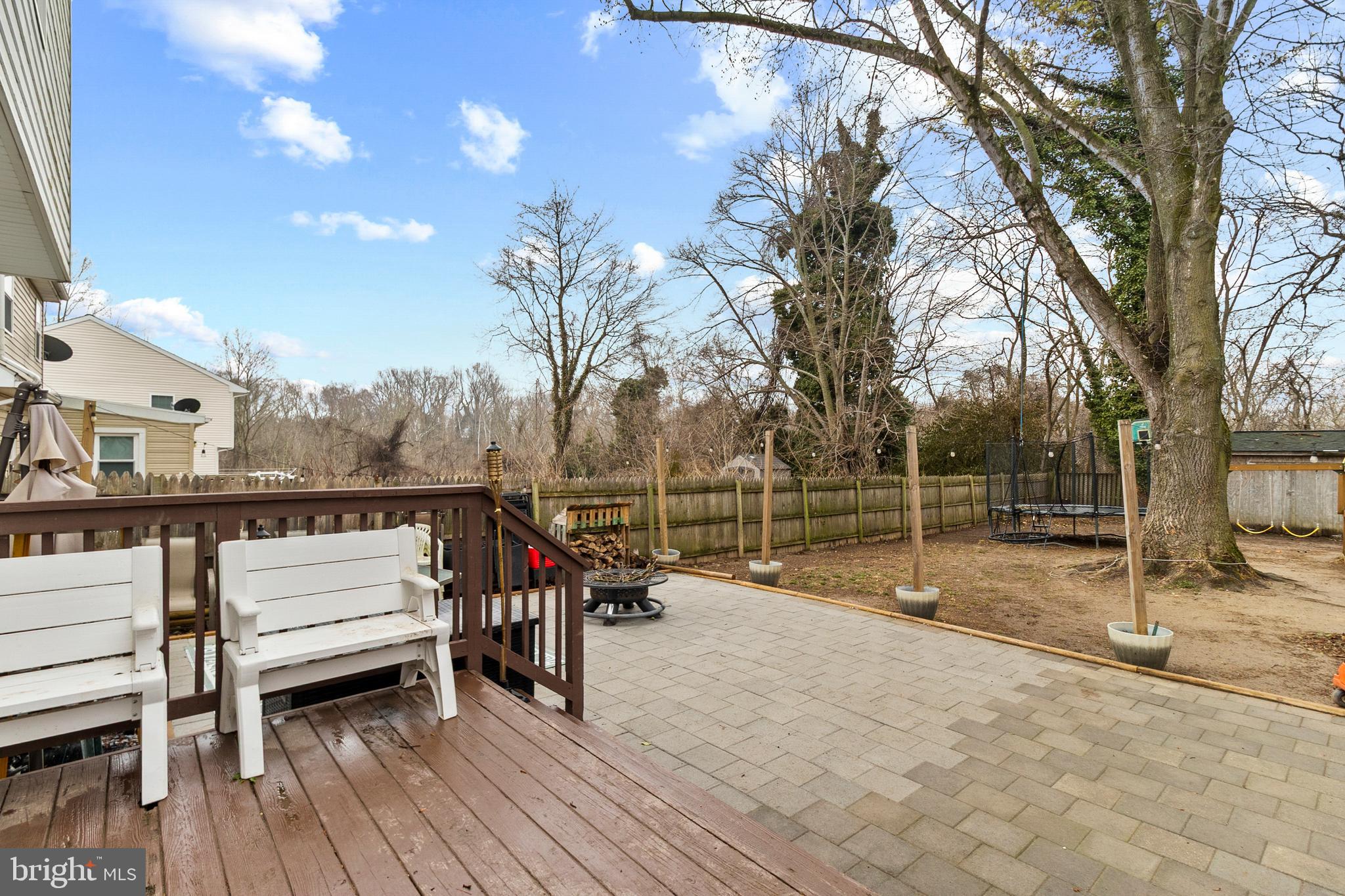 CENTREVILLE - Residential