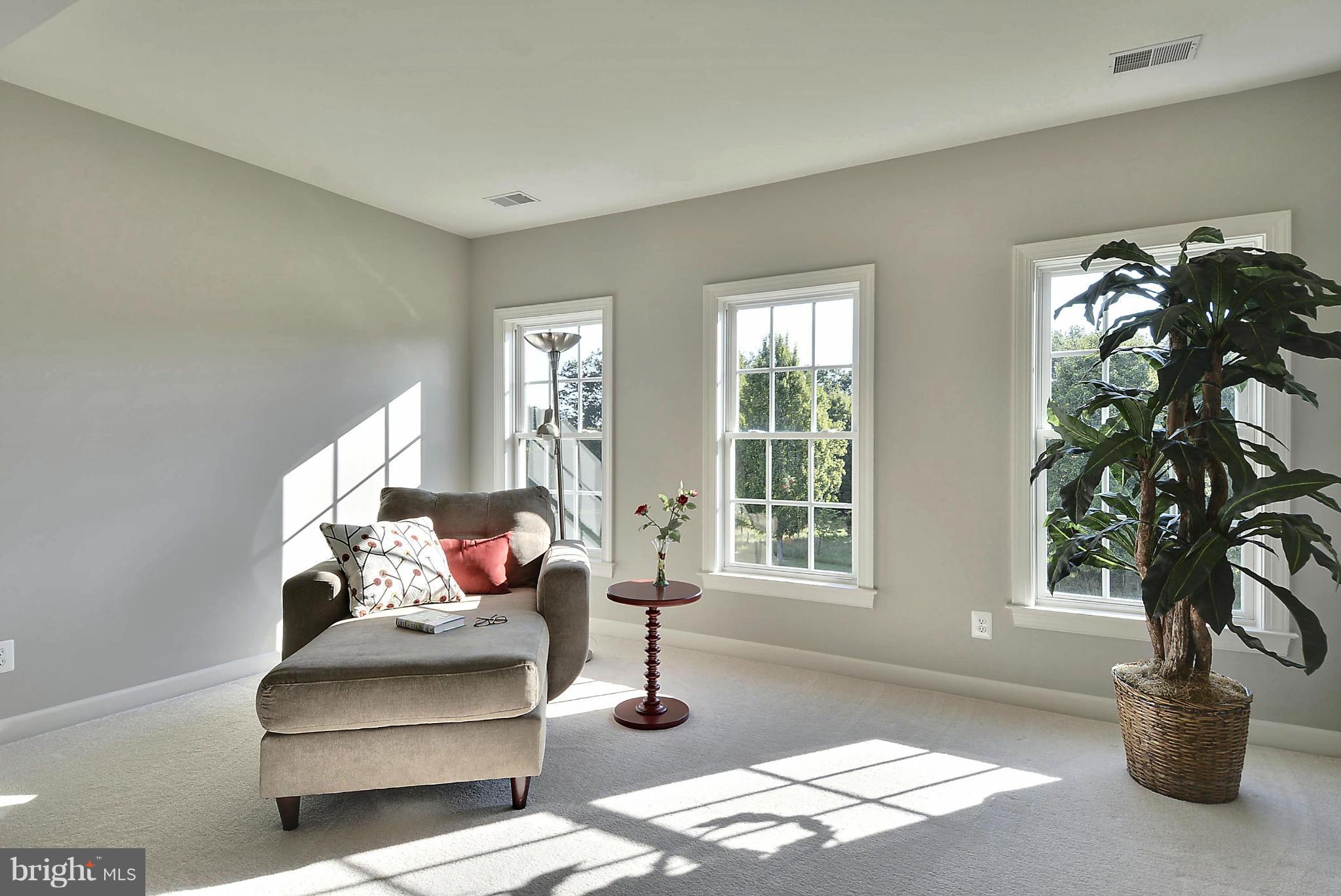 MAPLE RIDGE FARMS - Residential