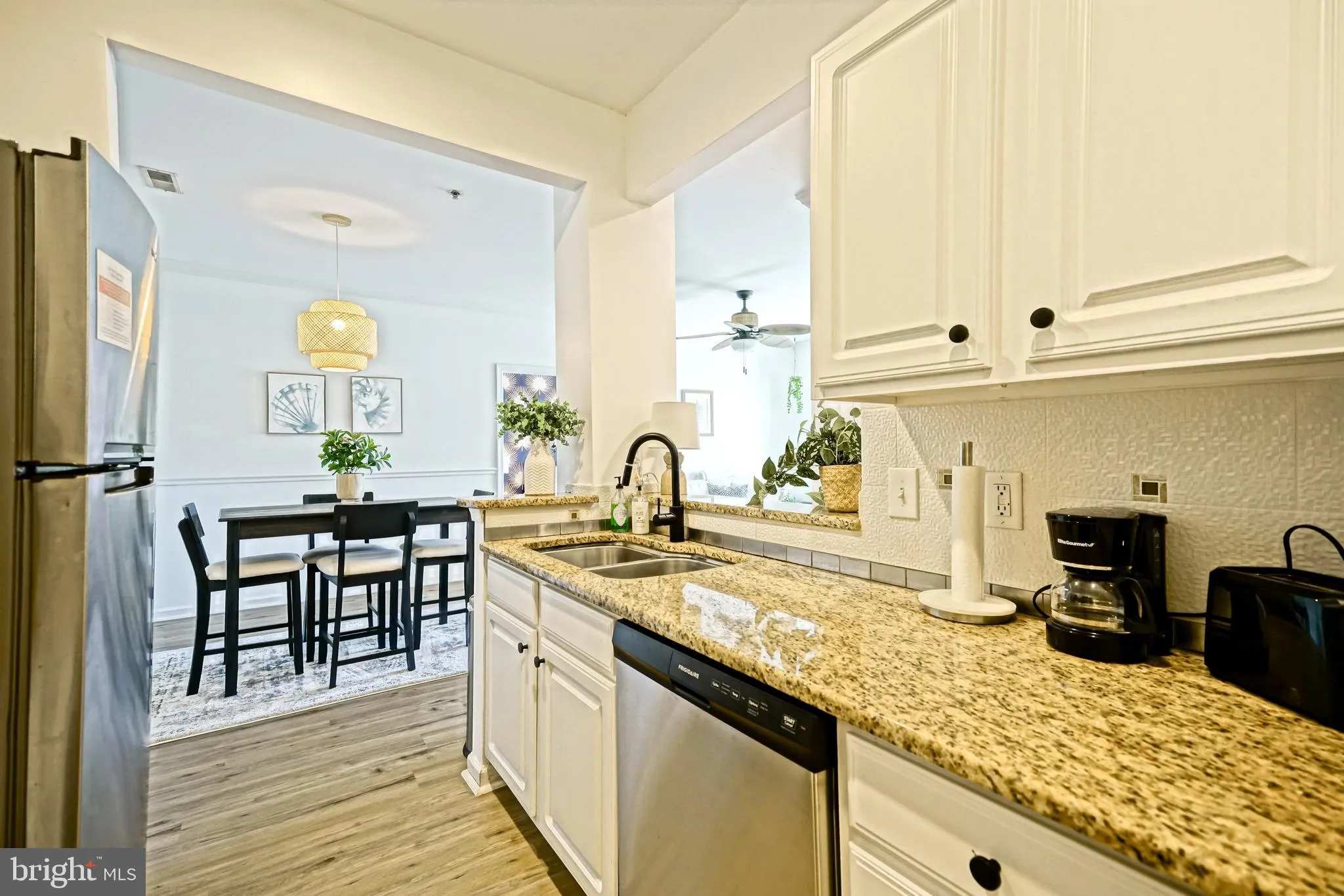 Rehoboth Beach, Delaware 19971, United States, 2 Bedrooms Bedrooms, ,2 BathroomsBathrooms,Residential,Active,200250