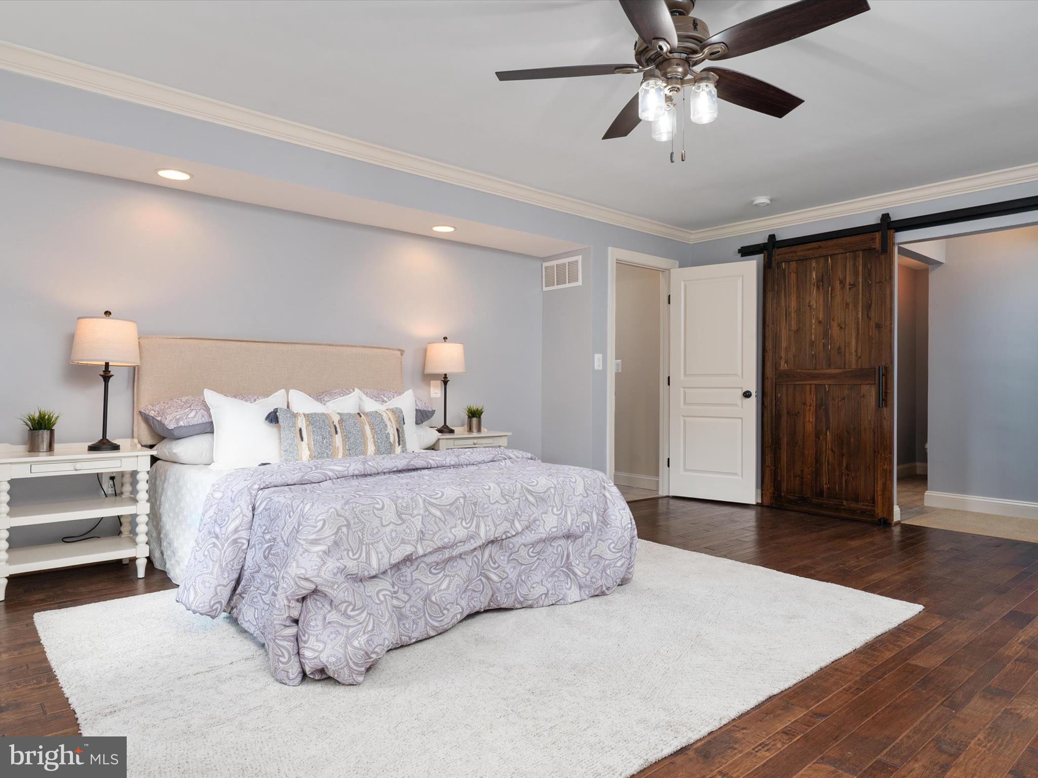 WINDMILL POINT - Residential