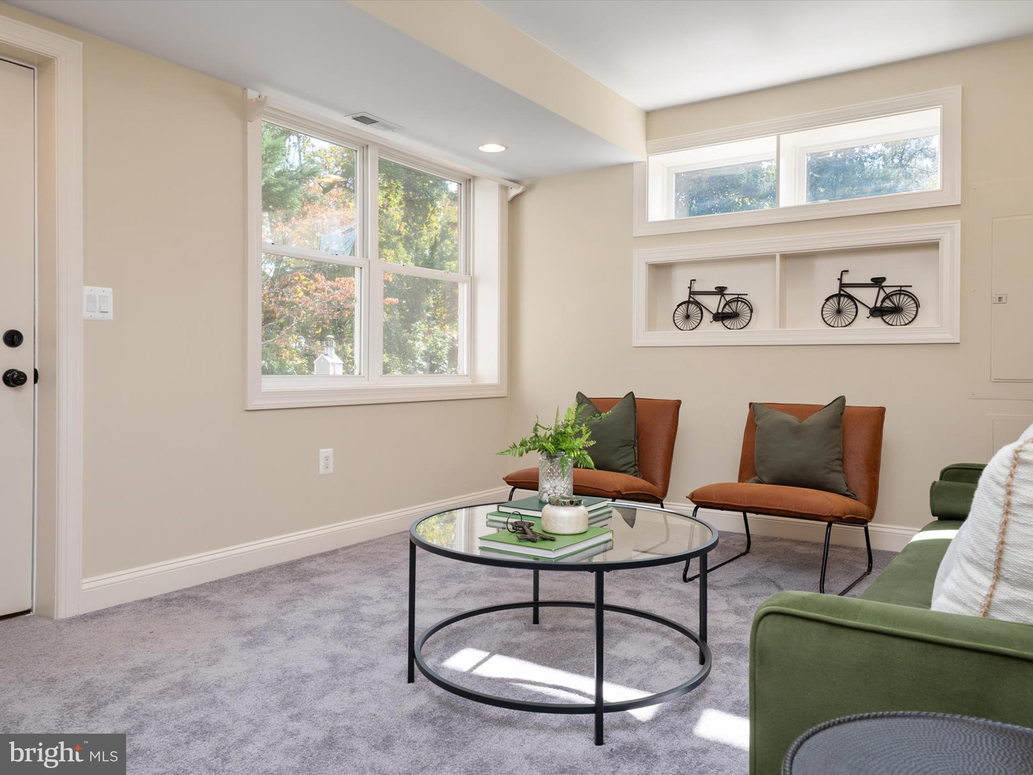 WINDMILL POINT - Residential