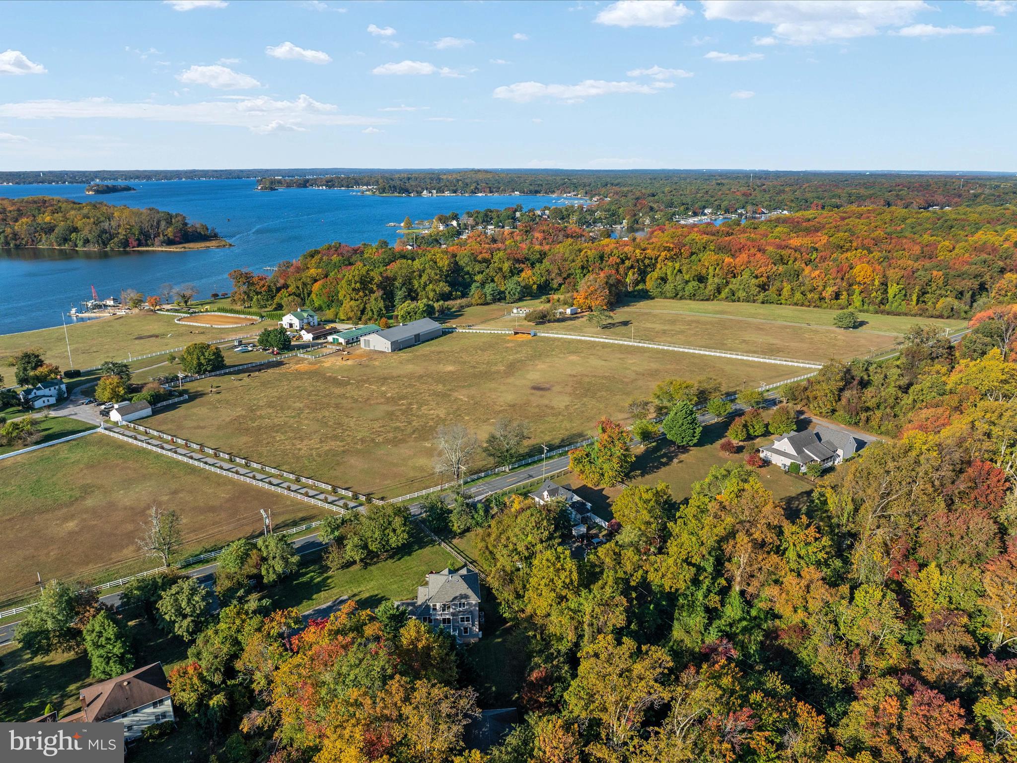 WINDMILL POINT - Residential