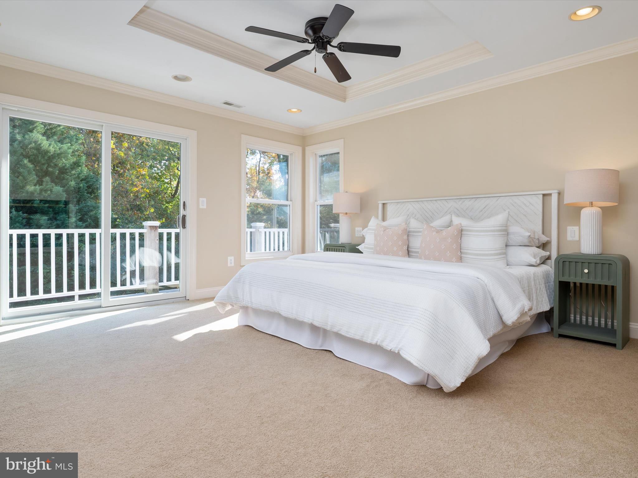 WINDMILL POINT - Residential