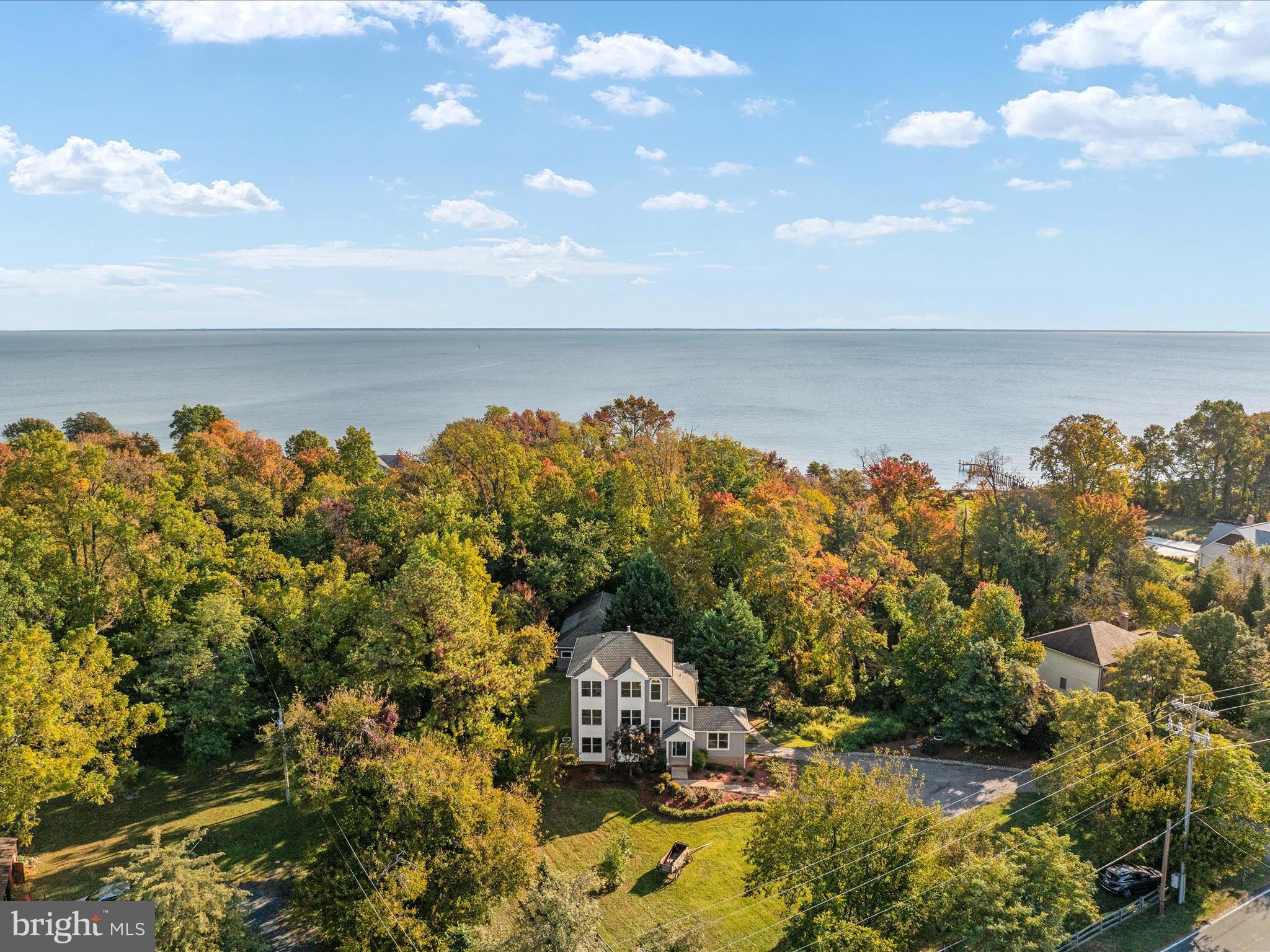 WINDMILL POINT - Residential