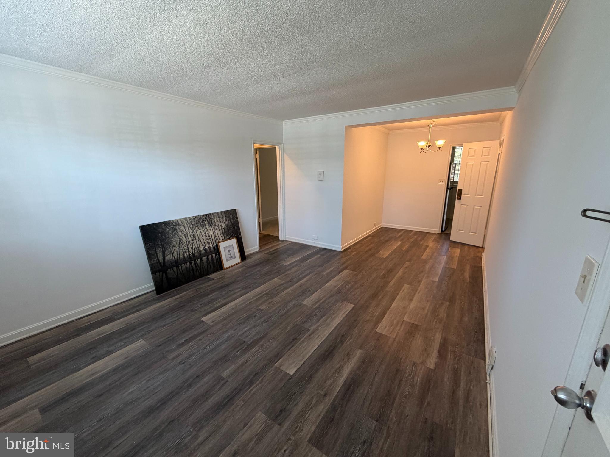 4326 N PERSHING DRIVE 43261