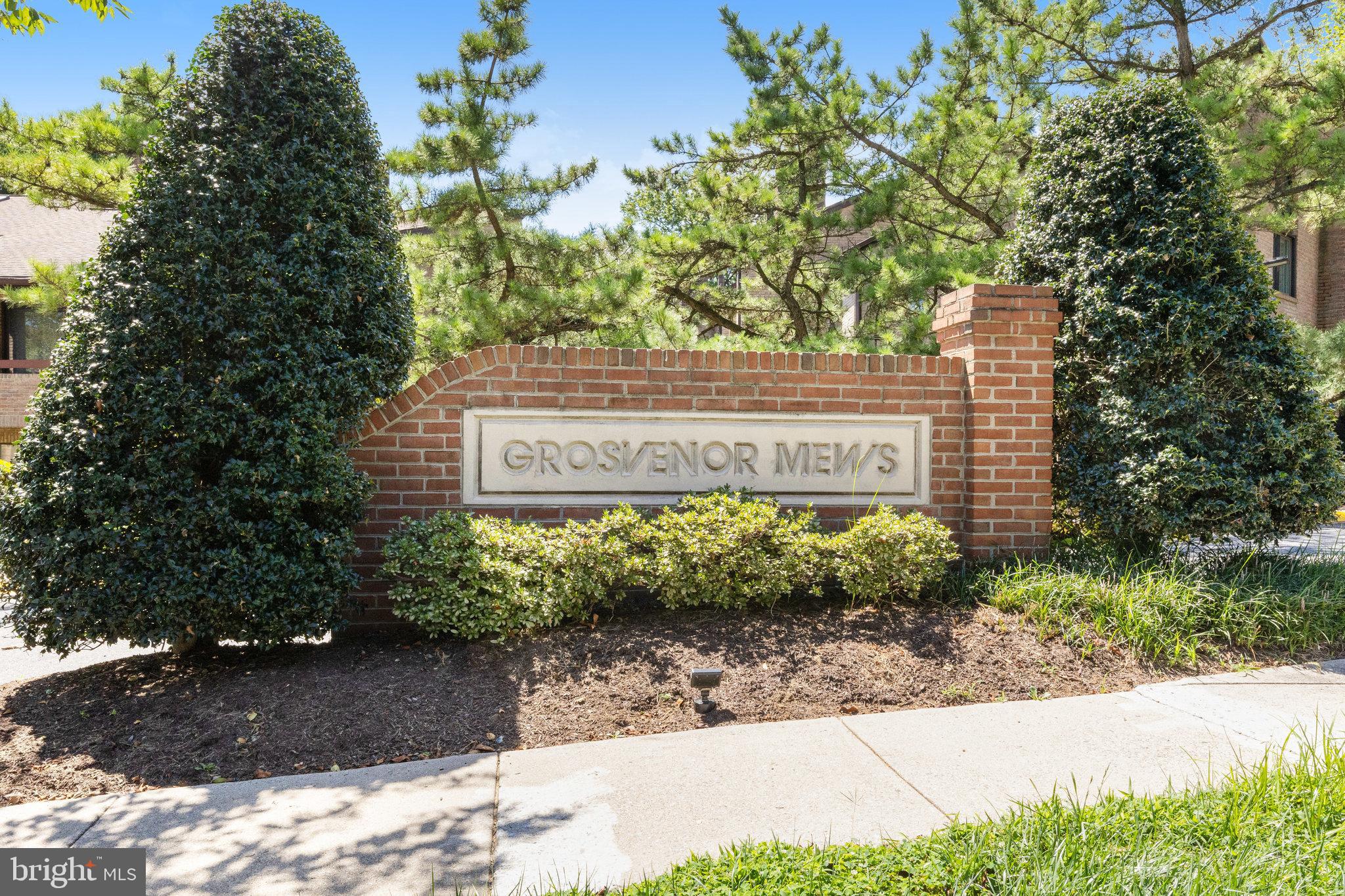 5201 KING CHARLES WAY 2-20