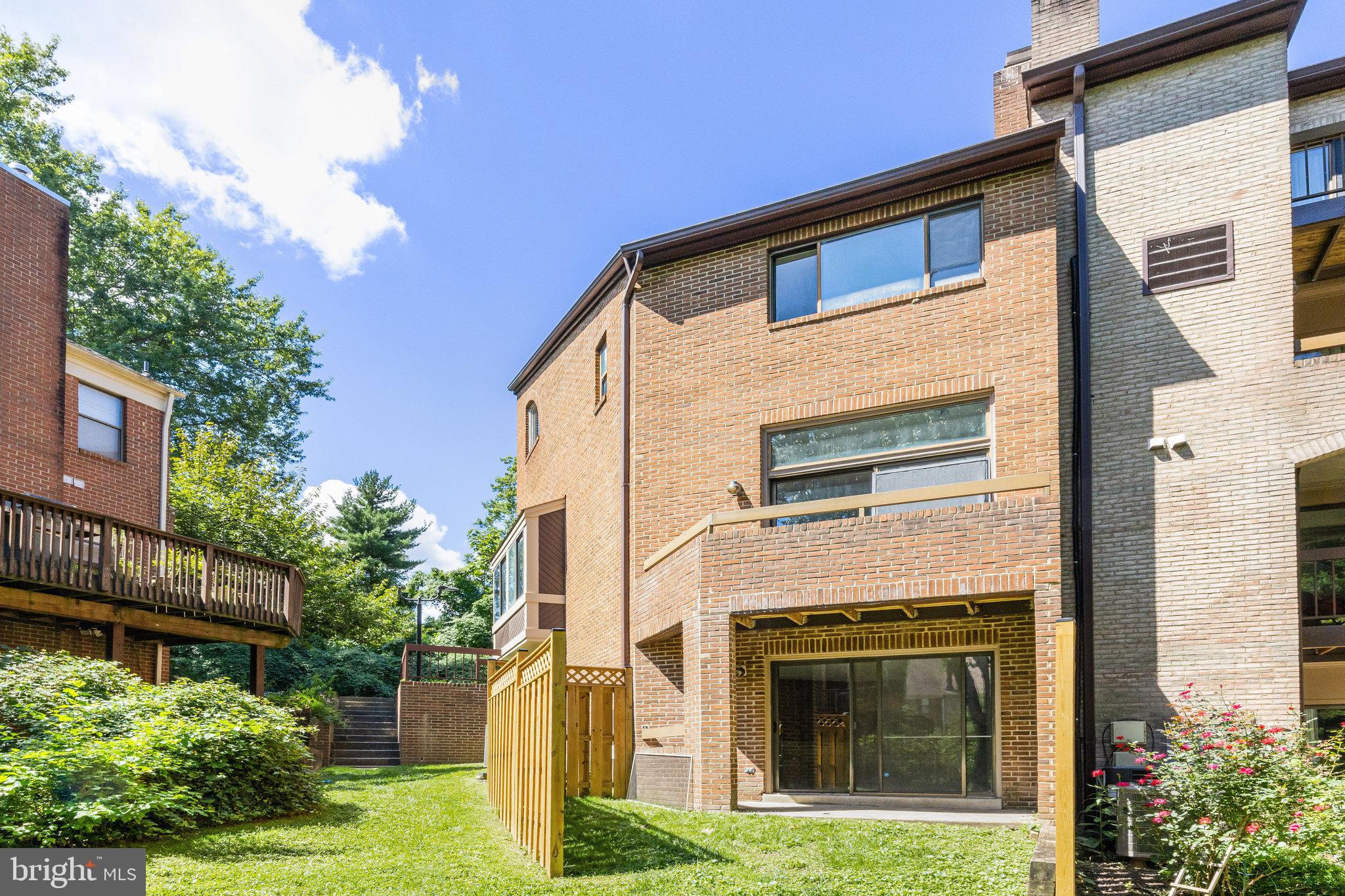 GROSVENOR MEWS - Residential