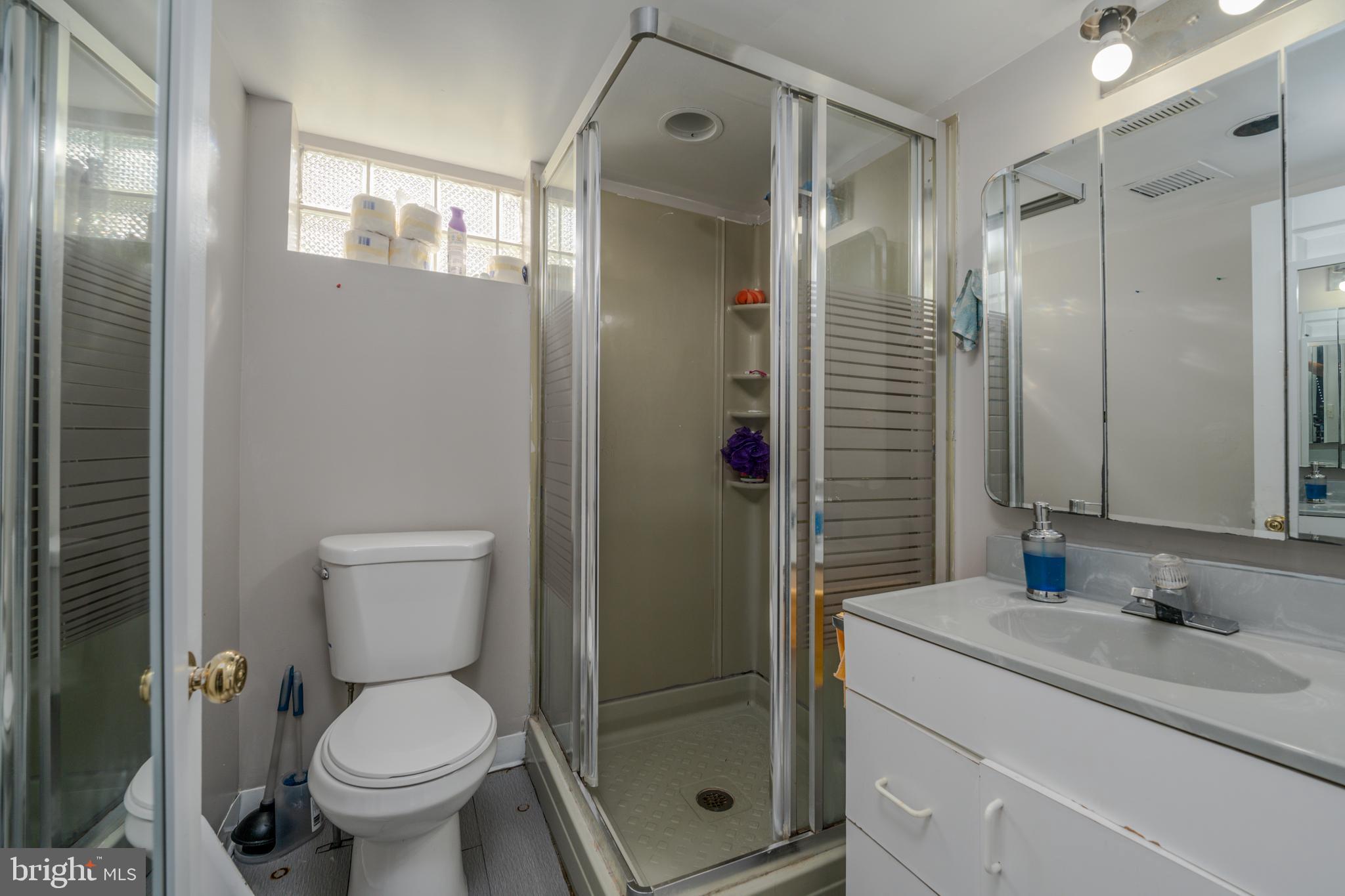 OAKLEIGH - Residential