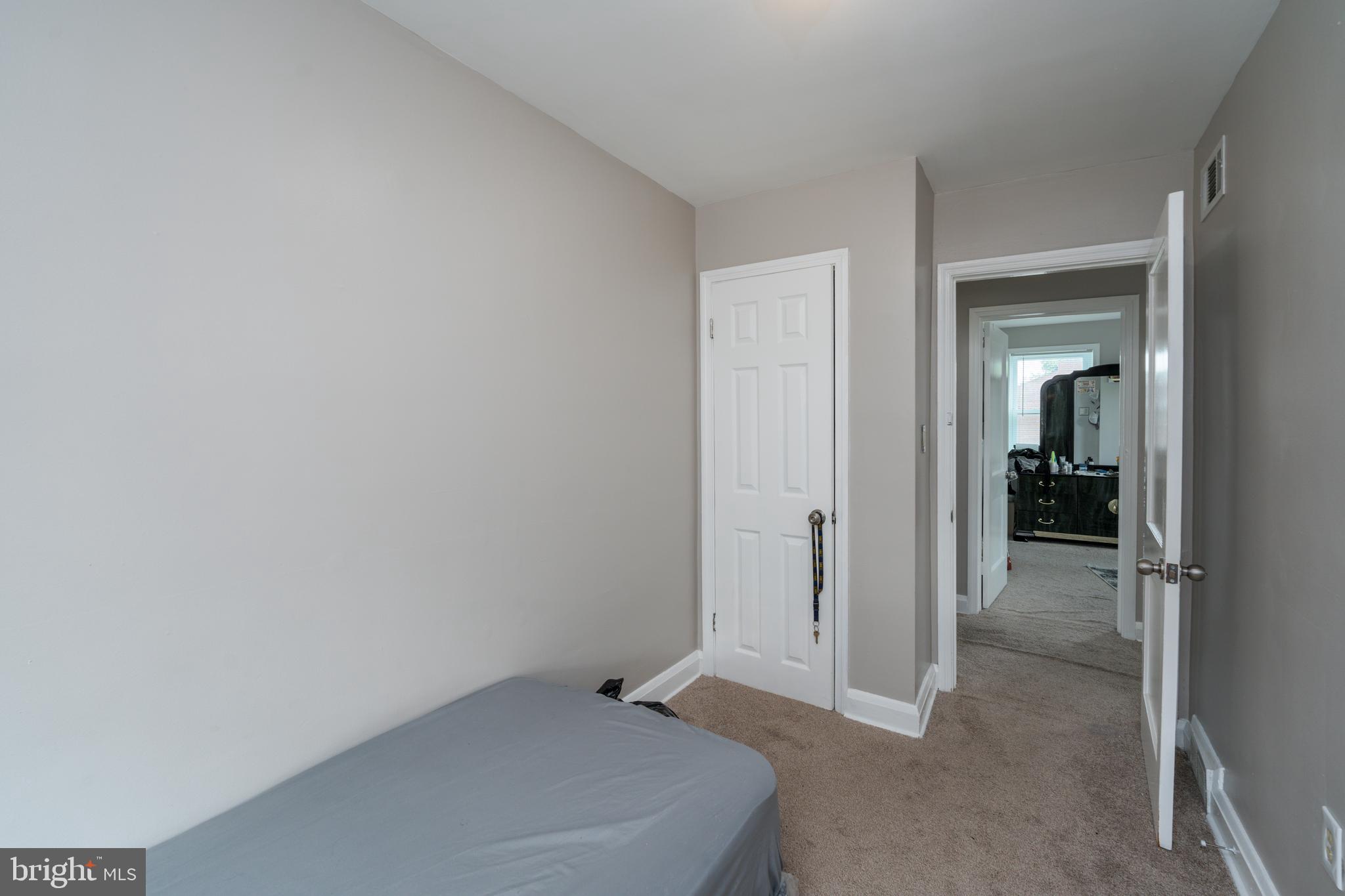 OAKLEIGH - Residential