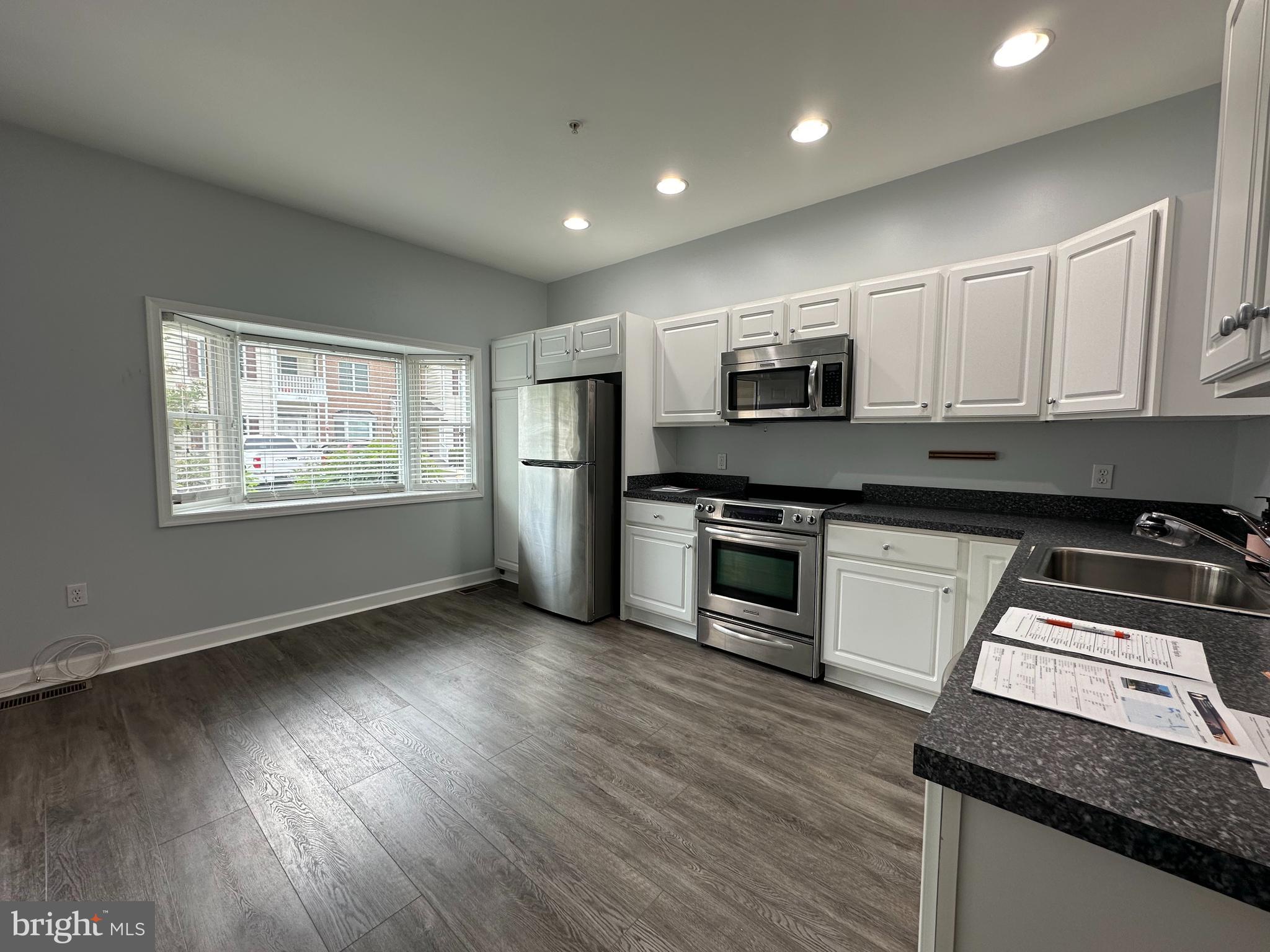 EASTON CLUB - Residential