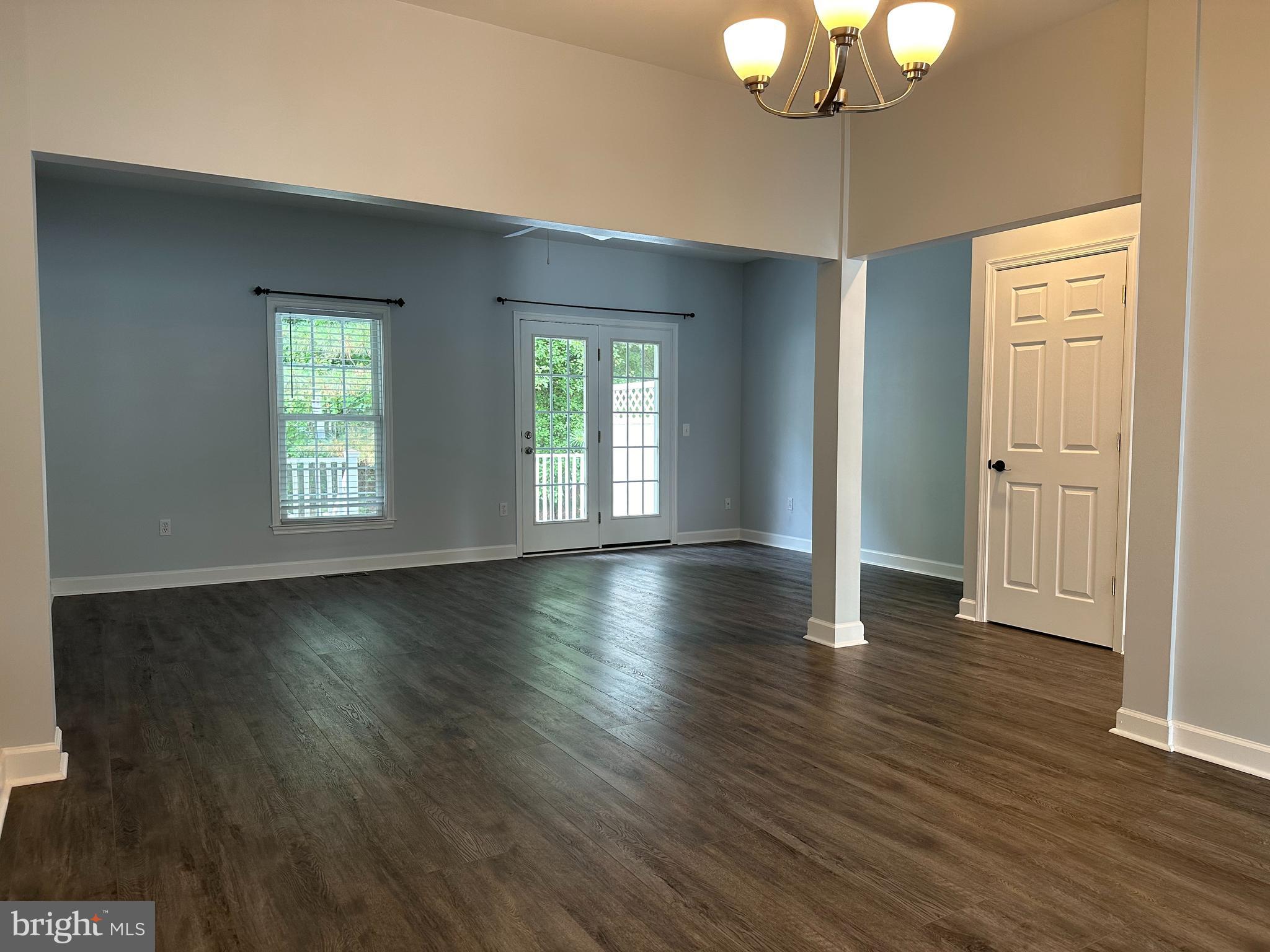 EASTON CLUB - Residential