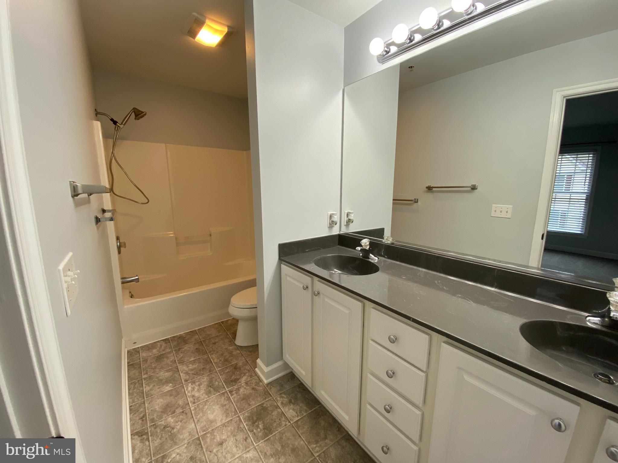 EASTON CLUB - Residential