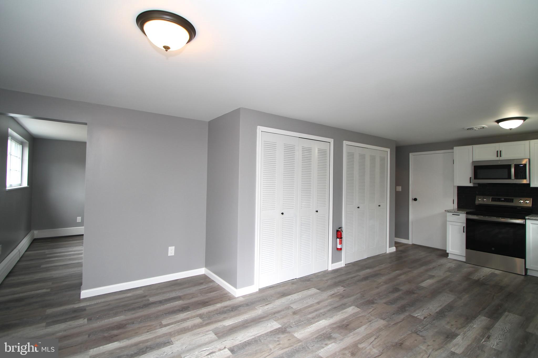 PARK FOREST VILLAGE - Residential