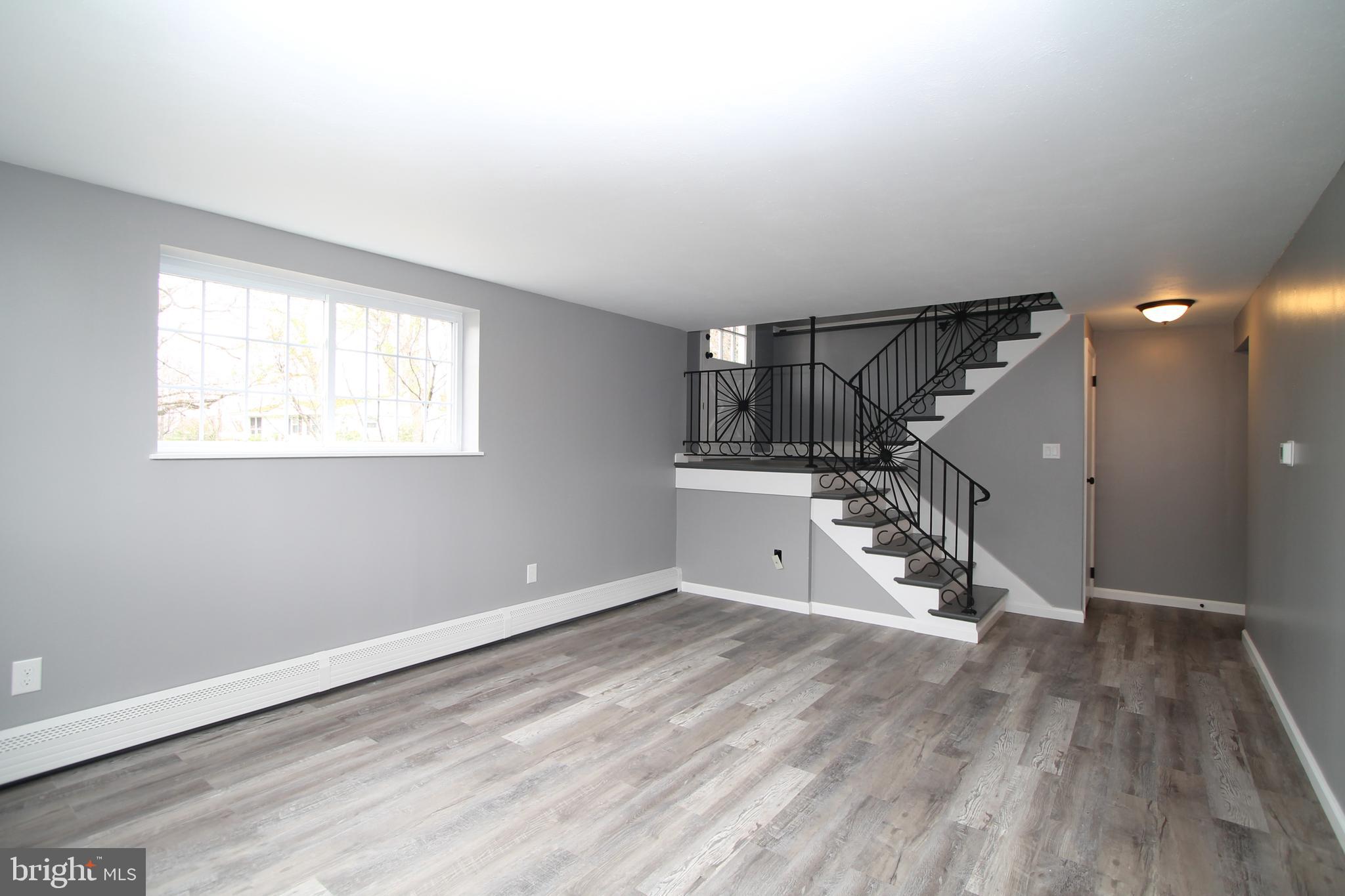 PARK FOREST VILLAGE - Residential