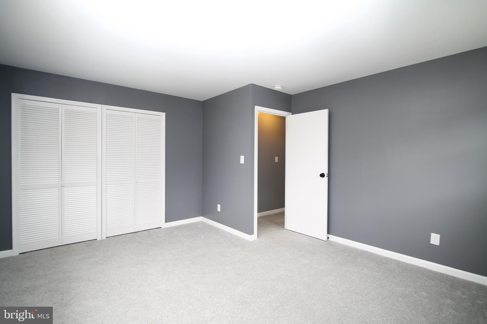 PARK FOREST VILLAGE - Residential