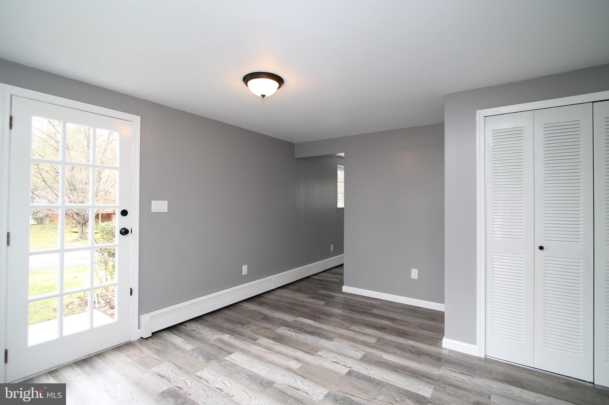 PARK FOREST VILLAGE - Residential