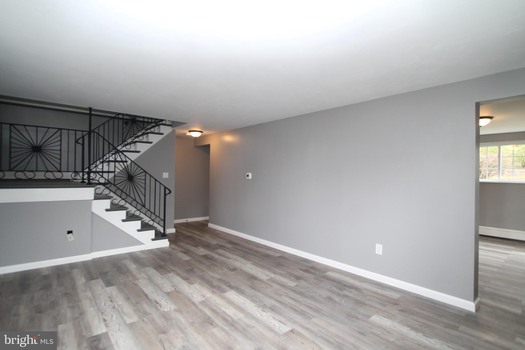 PARK FOREST VILLAGE - Residential