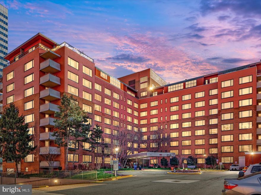 Charming true one bedroom just two blocks to Rosslyn Metro (Orange & Blue lines)! With views of Georgetown and the Rosslyn Skyline with plenty of light. The Monthly rent includes all your utilities except for internet! Included in the rent the property comes with one assigned parking space. Only one metro stop to D.C. Walk-in closet for extra storage. Easy access to major commuter routes. On-site fitness center, pool, convenience store and coffee shop. The property features 24 hour security and all benefits of Arlington living.  From the property you can just walk over the Key Bridge to Georgetown!