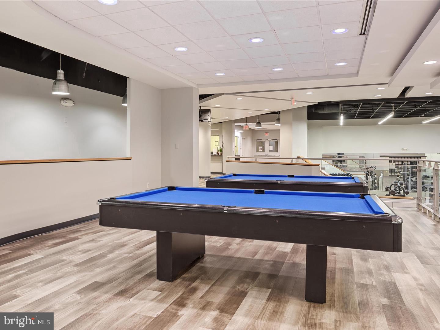 RIVER PLACE EAST - Residential Lease