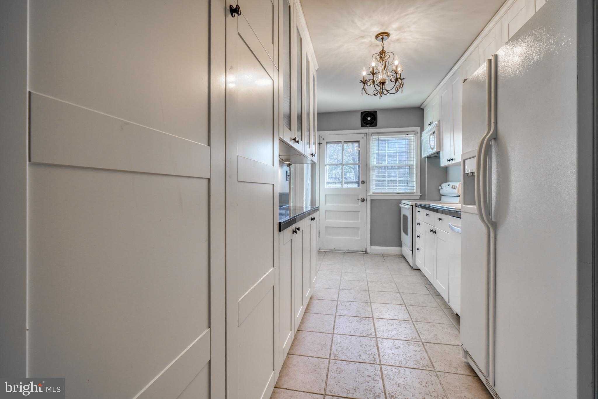 RODGERS FORGE - Residential Lease